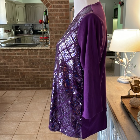 Quacker Factory Sequined 3/4 Sleeve Top - Picture 2 of 5